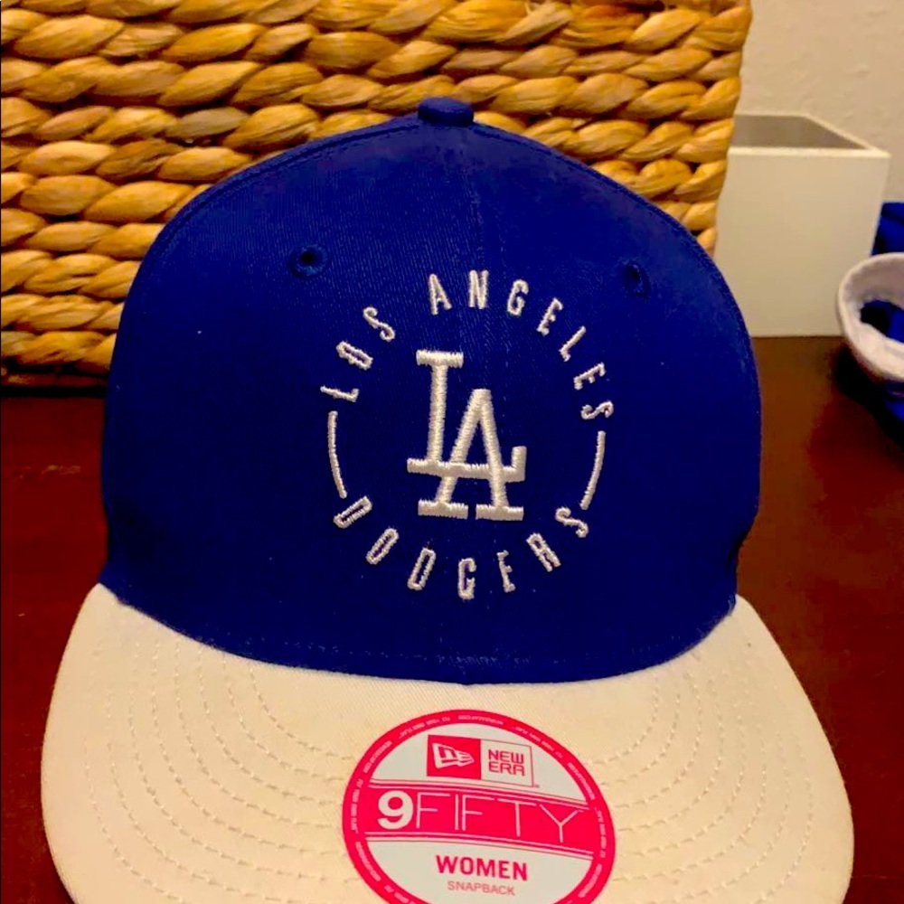 VS PINK New Era Dodgers Hat